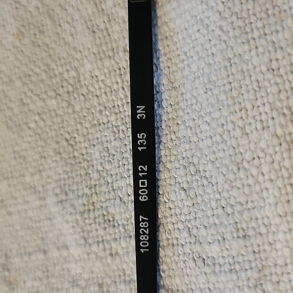 Michael Kors MK5016 Pilot Sunglasses for Men for Women, black color. - Picture 8 of 10